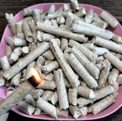 BBQ Biomass Wood Pellets Smokeless High Calorific Value Briquette Compressed