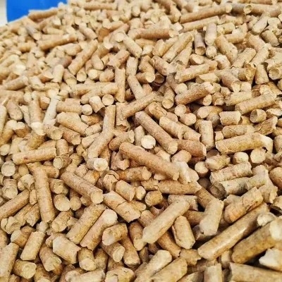 Different Length Tablets Wooden Pellet From Natural Pressed Sawdust